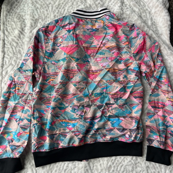 Adidas Women's Vibrant Multicolor Bomber Jacket Size M - Picture 9 of 10
